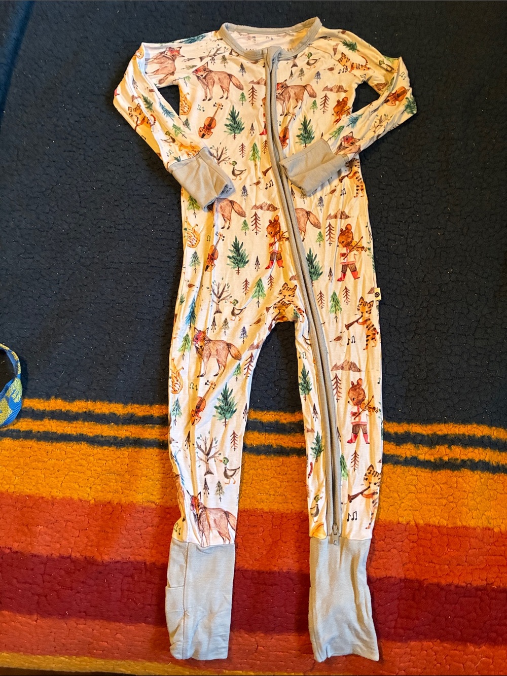 Kindthing Kids Forest Animal Zipper Pajamas - Light Cream with Green & Beige